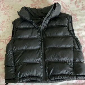 Zara Black Puffer Vest size Small